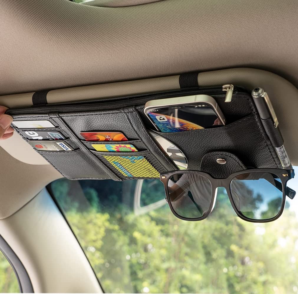 Organizator pentru Parasolarul Auto