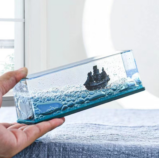 DAYAcrylic™ – Titanic în Miniatura cu Efect de Valuri Lichide