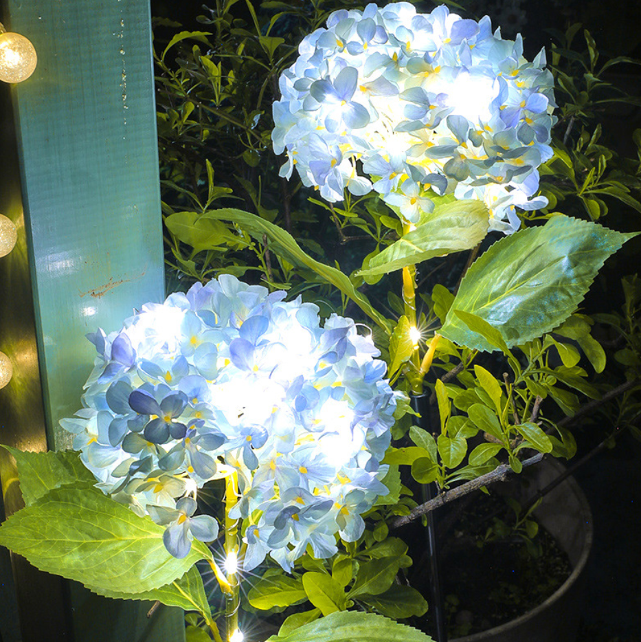 SolarBoom™ - Floare Decorativa cu Iluminare Solara (Model Hortensie cu LED)