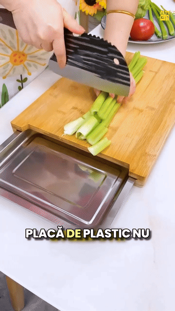 PrepBoard Duo — tocător din bambus și două tăvițe din inox
